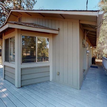 Holiday Chalet Groveland Exterior photo